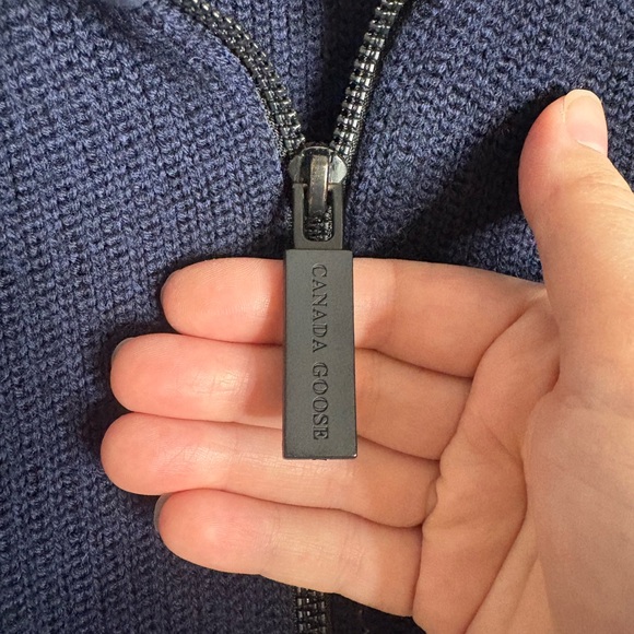 Canada Goose sweater merino wool knit navy blue full zip size xs Italy - Picture 8 of 9